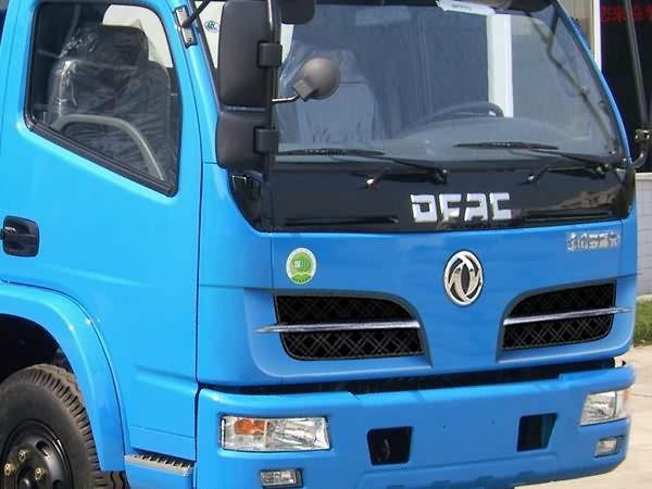 JDF5120TPB型平板運(yùn)輸車