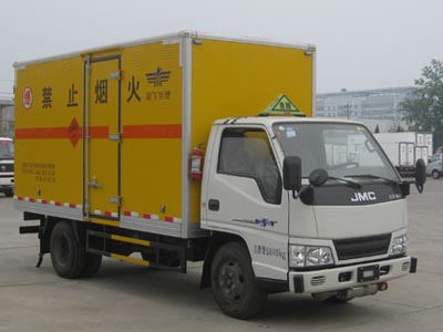江鈴爆破器材運輸車