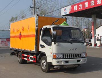 危險品廂式運輸車圖片