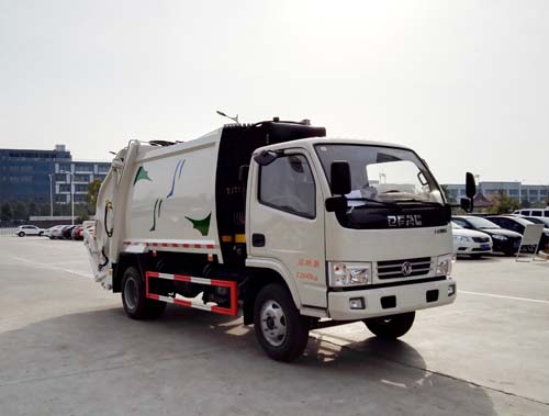 6方壓縮式垃圾車(chē)圖片