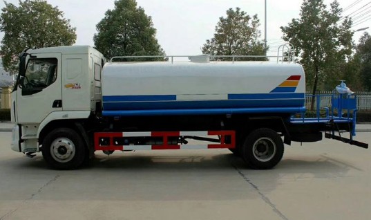 東風柳汽M3 15噸灑水車