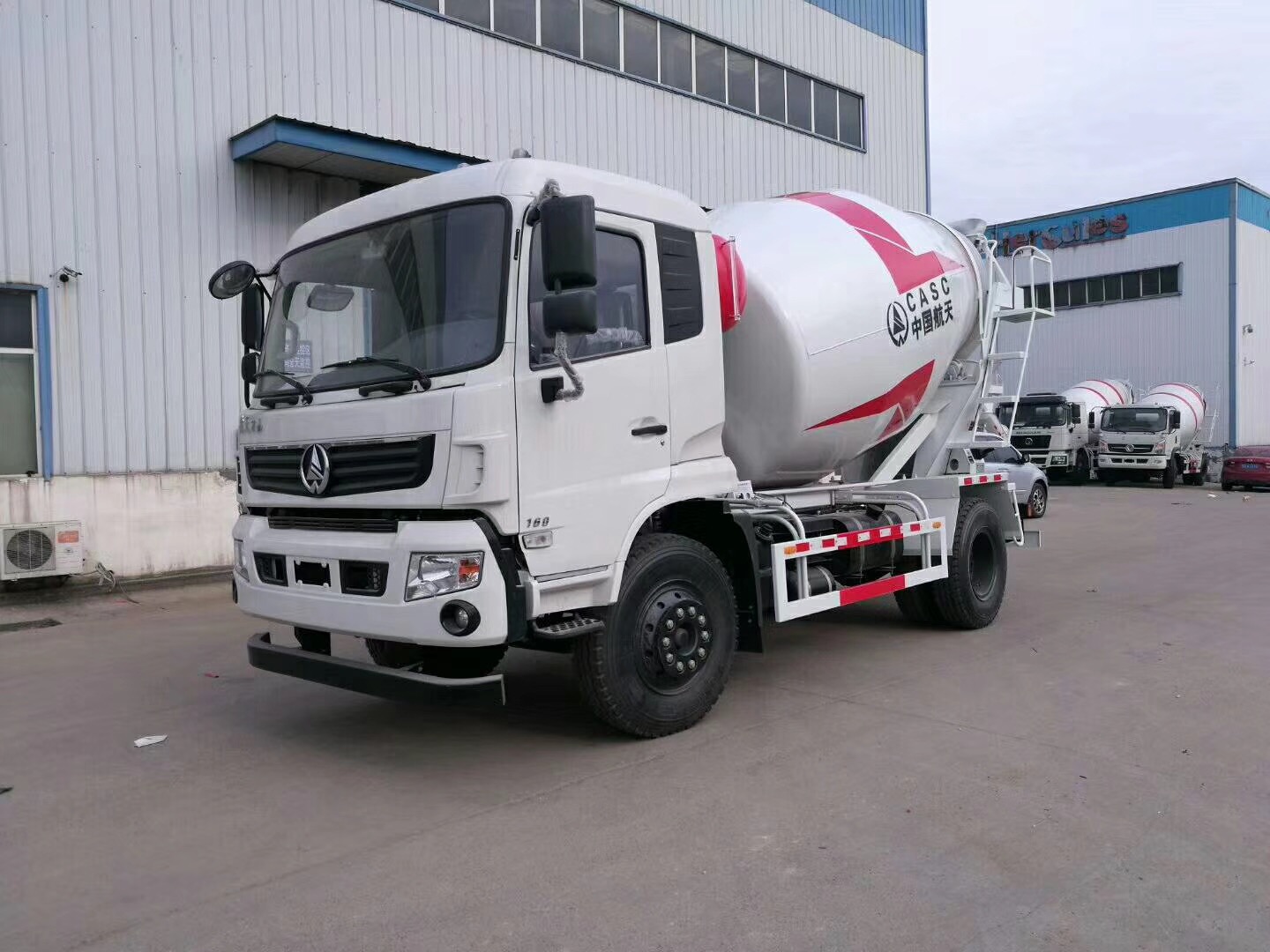 航天萬山攪拌車