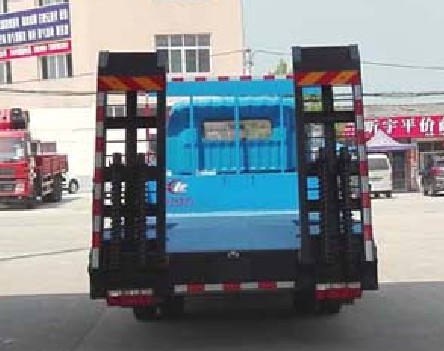 東風(fēng)多利卡單橋平板運(yùn)輸車