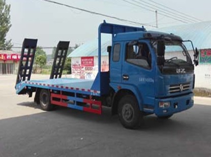 東風(fēng)多利卡單橋平板運(yùn)輸車