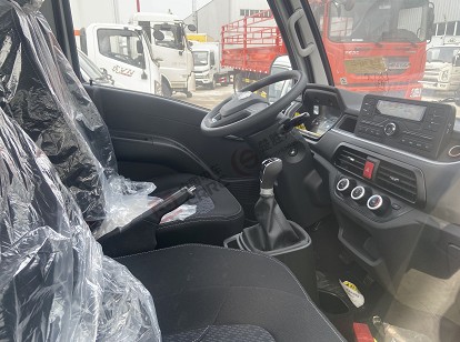 國六躍進藍牌柴油版3.36米氣瓶運輸車