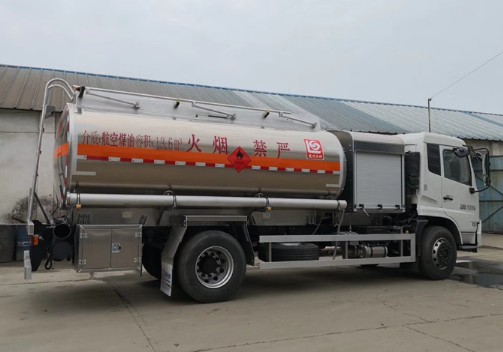 飛機(jī)加油車圖片
