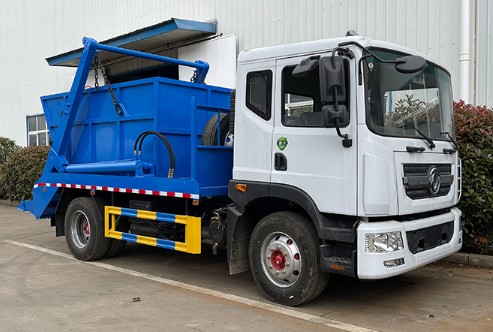 國(guó)六東風(fēng)多利卡D9擺臂垃圾車(chē)圖片