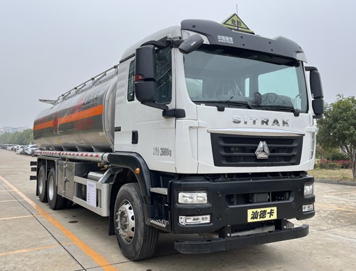 重汽汕德卡后雙橋/后八輪油罐車_楚勝牌CSC5268GYYLZK6型鋁合金運油車